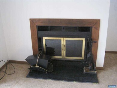 218 Falls Cir, Bushkill, PA 18324 - photo 4