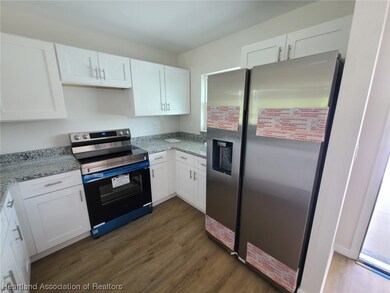 6944 San Benito Dr unit 2, Sebring, FL 33872 - photo 4