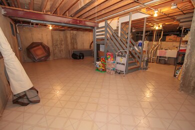 15 S Emerald Ave, Mundelein, IL 60060 - photo 7