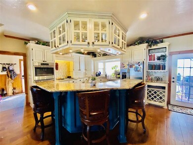 11749 NE Tony Creek Rd, Elgin, OK 73538 - photo 6