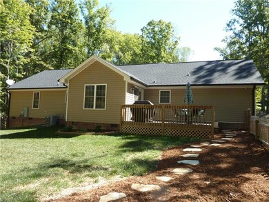 1974 Tot Hill Farm Rd, Asheboro, NC 27205 - photo 3