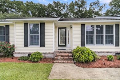 1647 Sulgrave Rd, Charleston, SC 29414 - photo 5