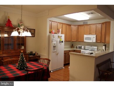 312 Creekside Dr unit A26, Brookhaven, PA 19015 - photo 6