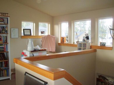 unlisted-address, Sisters, OR 97759 - photo 6