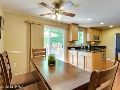 8661 Hickory Ridge Ct, Springfield, VA 22153 - photo 6