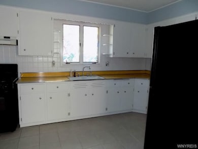 Kitchen Dining.