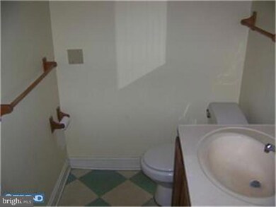 127 Broad St unit 1, Wyoming, DE 19934 - photo 2