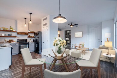 Linda-18(Kitchen, Dining Area and Family