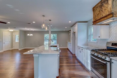 314 W 6th St, Weatherford, TX 76086 - photo 5