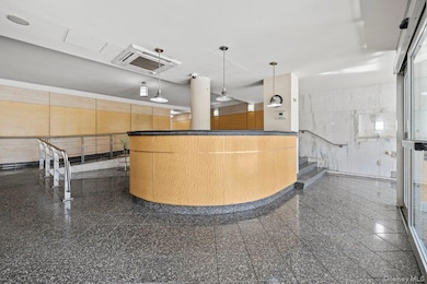 Park City Estates unit 8D, Rego Park, NY 11374 - photo 2