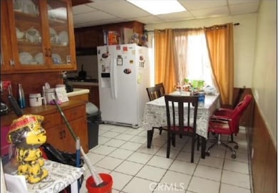 8261 Samoline Ave, Pico Rivera, CA 90660 - photo 3