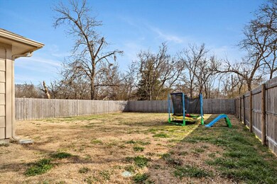 806 Truelove St, Gainesville, TX 76240 - photo 7