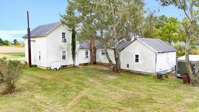 450 New Winchester Center Rd, Bucyrus, OH 44820 - photo 2