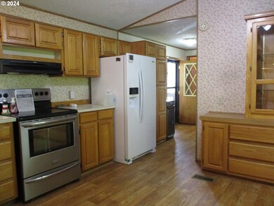 1400 S Elm St unit 91, Canby, OR 97013 - photo 7