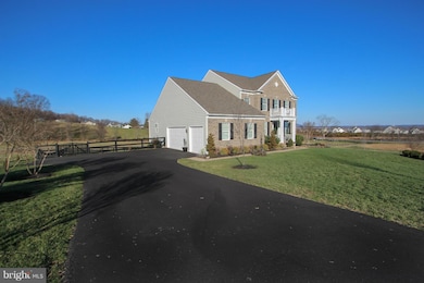 15583 Dorneywood Dr, Leesburg, VA 20176 - photo 3