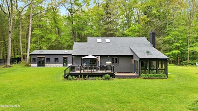 Large rear yard
