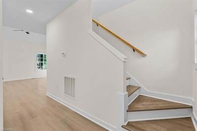 447 Lynnhaven Park Dr, Winston-Salem, NC 27107 - photo 5