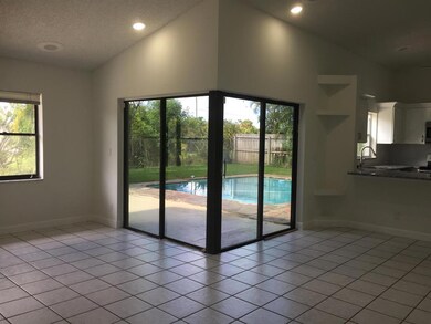 9235 Edgemont Ln, Boca Raton, FL 33434 - photo 3