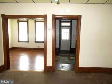 137 Mozelle St, Keyser, WV 26726 - photo 6