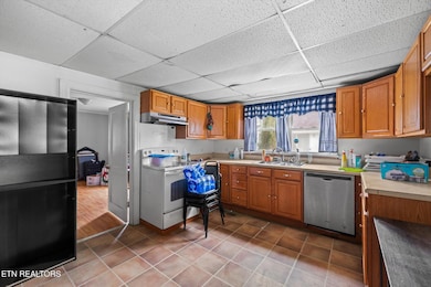 06-110-Kilgore-St-Athens-TN-6