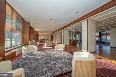 Green Hill Condominiums unit E-1118, Wynnewood, PA 19096 - photo 7