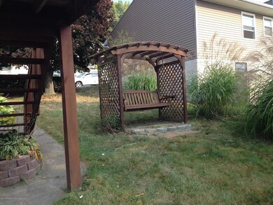 846 Throop St, Scranton, PA 18519 - photo 7