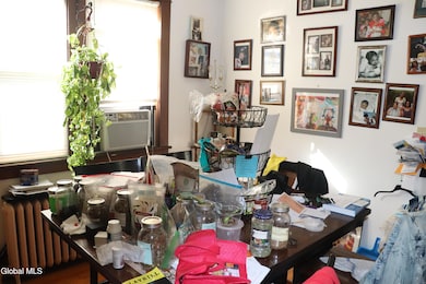 563 Morris St, Albany, NY 12208 - photo 7