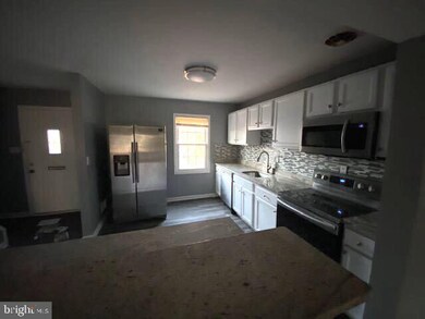 2951 Wetherburn Ct, Woodbridge, VA 22191 - photo 4