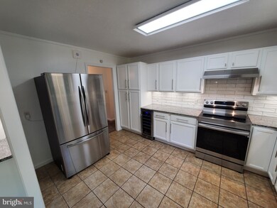 21544 Lynn Dr, Lexington Park, MD 20653 - photo 3