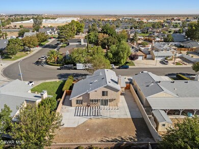 4554 Moonraker Rd, Palmdale, CA 93552 - photo 7