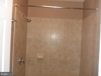 34 Yawmeter Dr, Middle River, MD 21220 - photo 4