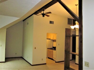 8 School St unit 8, Fiskdale, MA 01518 - photo 2