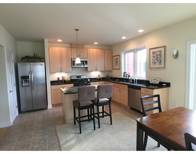 73 Village Hill Rd unit E2S, Northampton, MA 01060 - photo 3