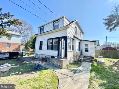 407 Seneca St, Essington, PA 19029 - photo 2