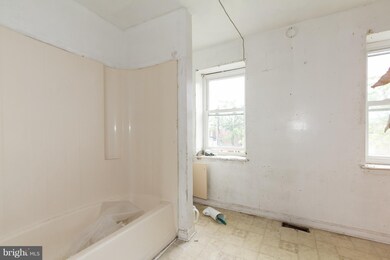 424 N Duncan St, Baltimore, MD 21231 - photo 7