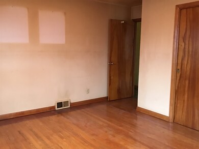 335 W 36th St, Jasper, IN 47546 - photo 4