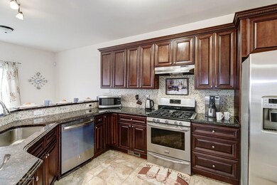 013_227_Orchard_St_221875_310025