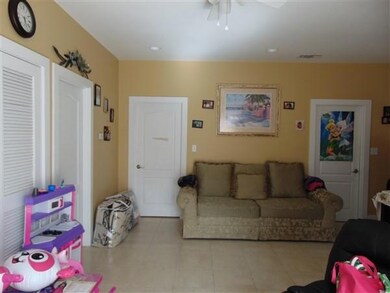 Living Area (2)