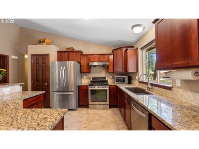 68821 Cache Ct, Sisters, OR 97759 - photo 5