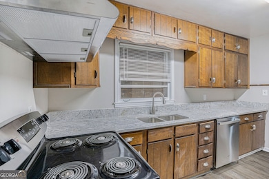 864 Northview Dr, Forest Park, GA 30297 - photo 6