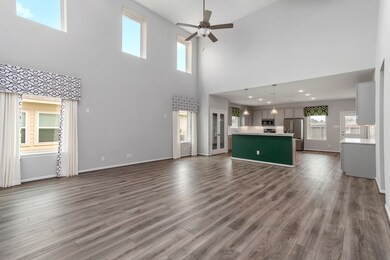 802 Junction Point Ln, Tomball, TX 77375 - photo 3