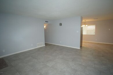 Living Room pic2
