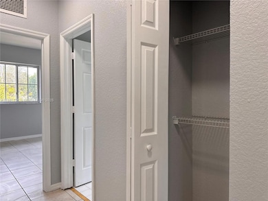 3926 SW 52nd Ave unit E6, Hollywood, FL 33023 - photo 5