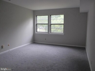 516 Willow Turn unit B, Mount Laurel, NJ 08054 - photo 6