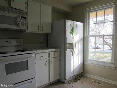 28 Trailwood Rd, Nottingham, MD 21236 - photo 6