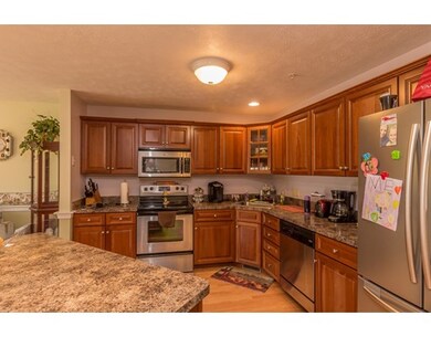 90 Green Briar Rd unit 90, Fitchburg, MA 01420 - photo 3