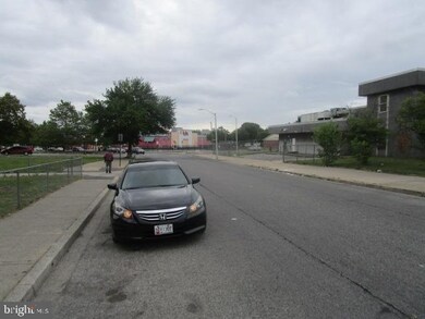 1106 Laurens St, Baltimore, MD 21217 - photo 6