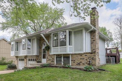 5734 Westgate St, Shawnee, KS 66216 - photo 3