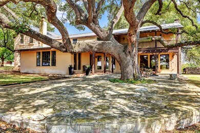 4638 Fm 2093, Fredericksburg, TX 78624 - photo 3