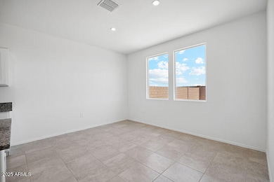 02_Dining Room